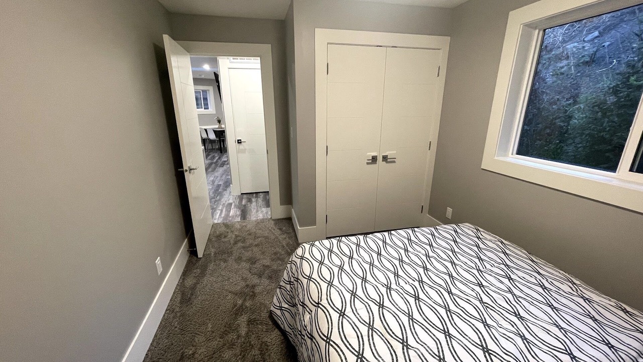 Photo of Bedroom in Saanich East
