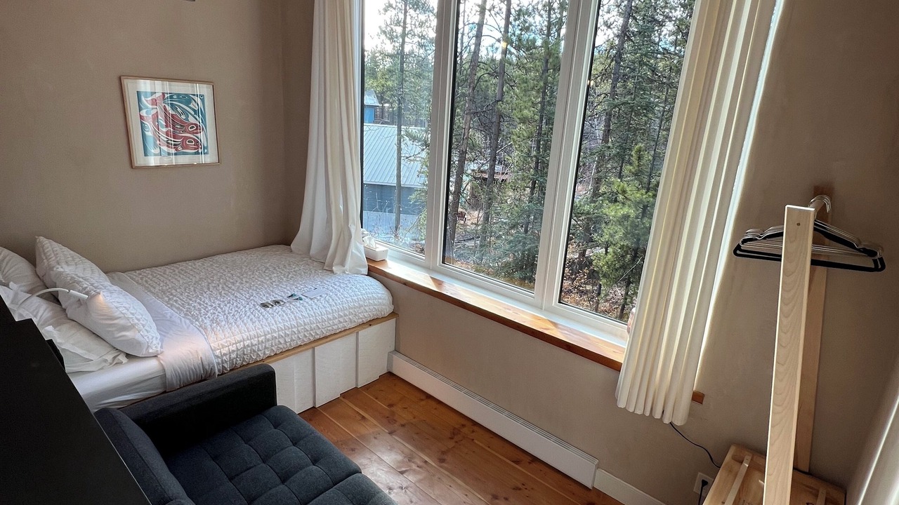 Photo of Bedroom in Whitehorse