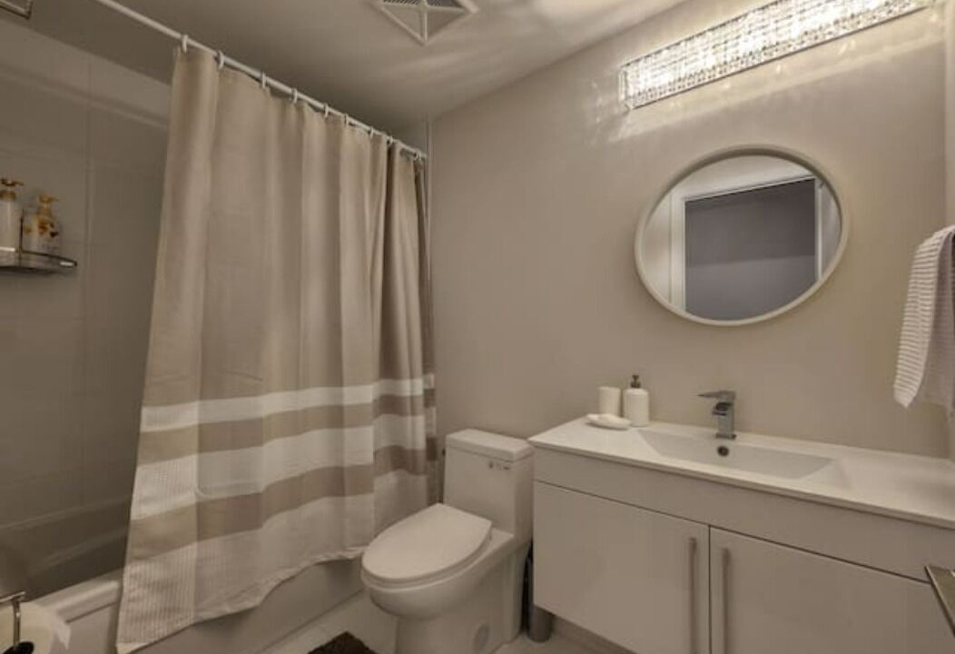 Photo of Bathroom in Niagara Falls