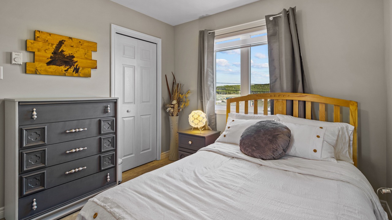 Photo of Bedroom in Terra Nova