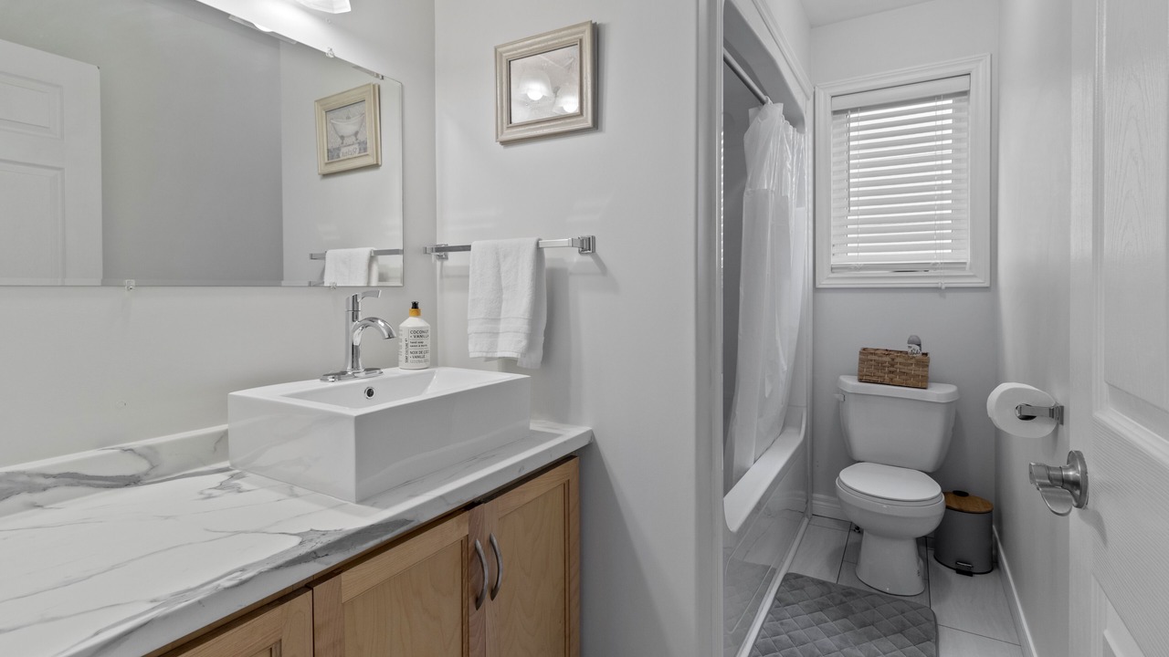 Photo of Bathroom in Terra Nova
