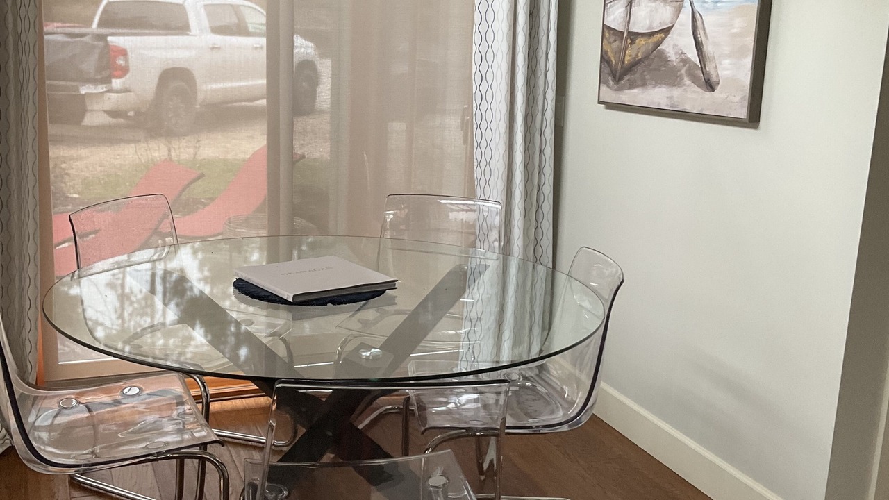 Photo of Livingroom in Vernon
