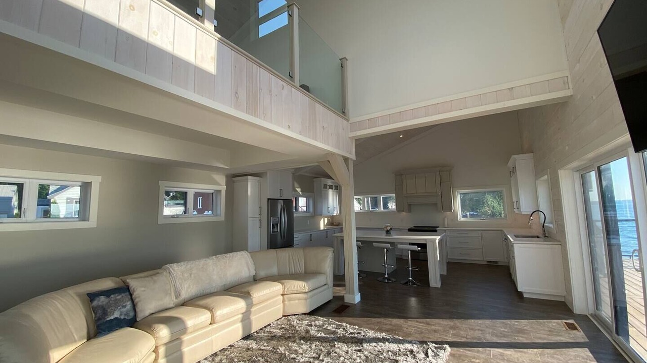 Photo of Livingroom in Rossmore