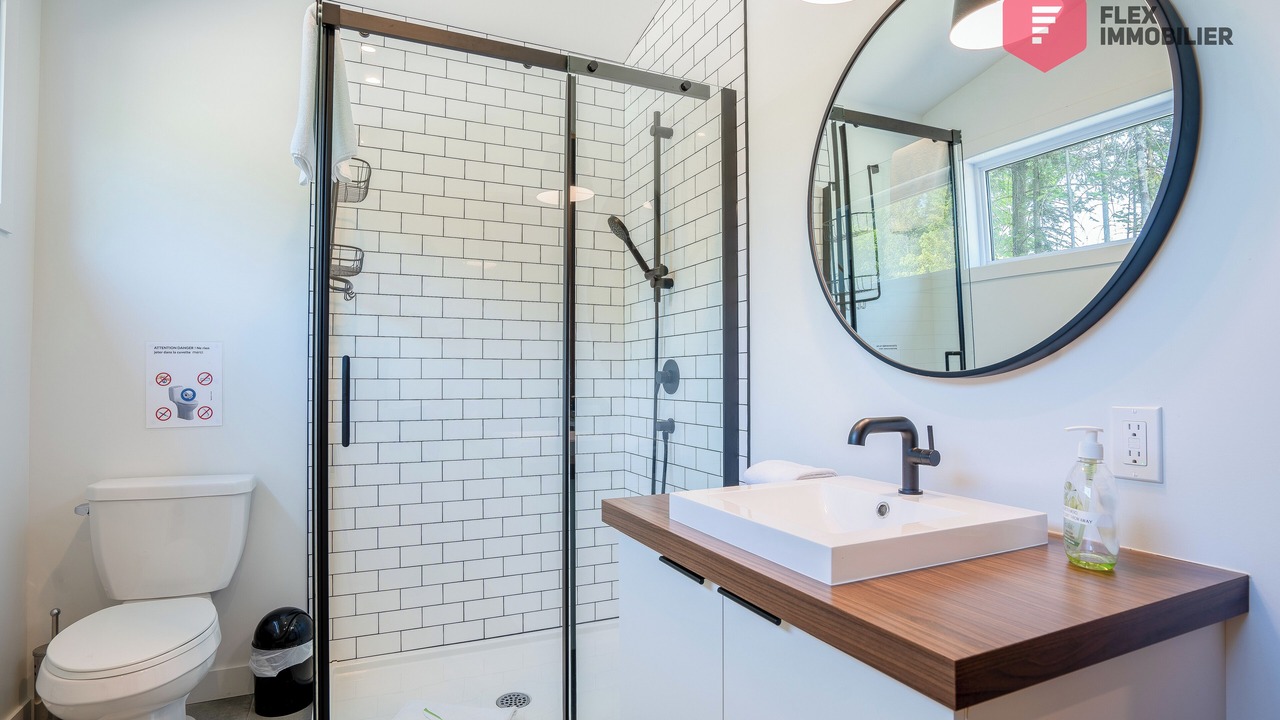 Photo of Bathroom in Pont-Rouge