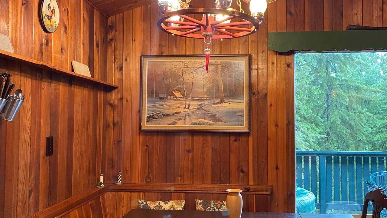 Photo of Bedroom in Markerville