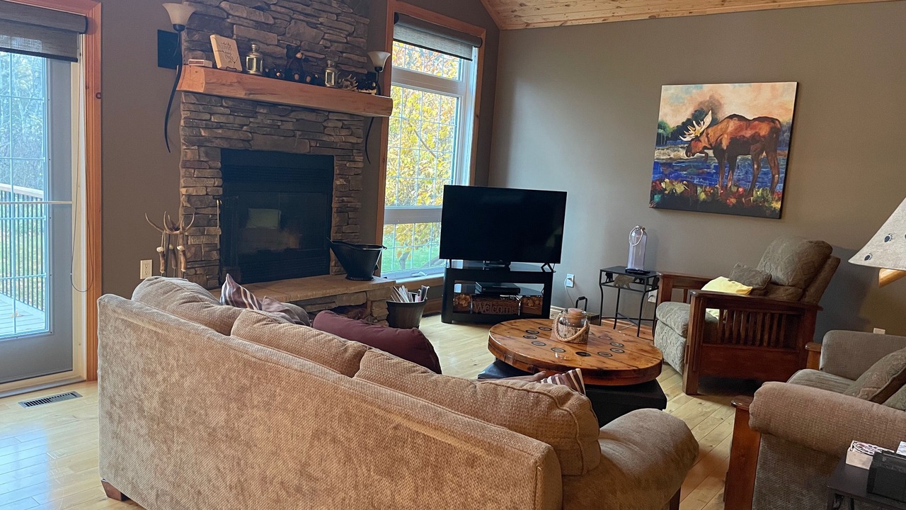 Photo of Livingroom in Wasagaming