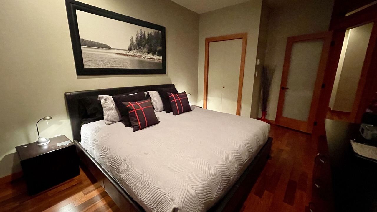 Photo of Bedroom in Otter Point