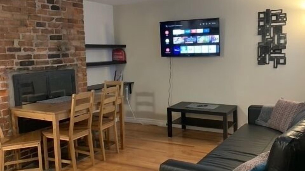 Photo of Livingroom in Downtown Halifax