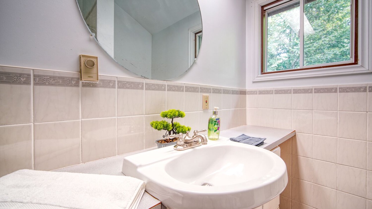 Photo of Bathroom in Sauble Beach