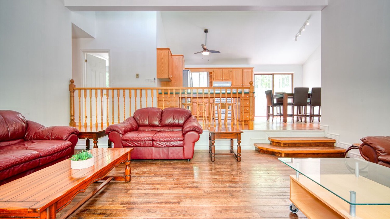 Photo of Livingroom in Sauble Beach