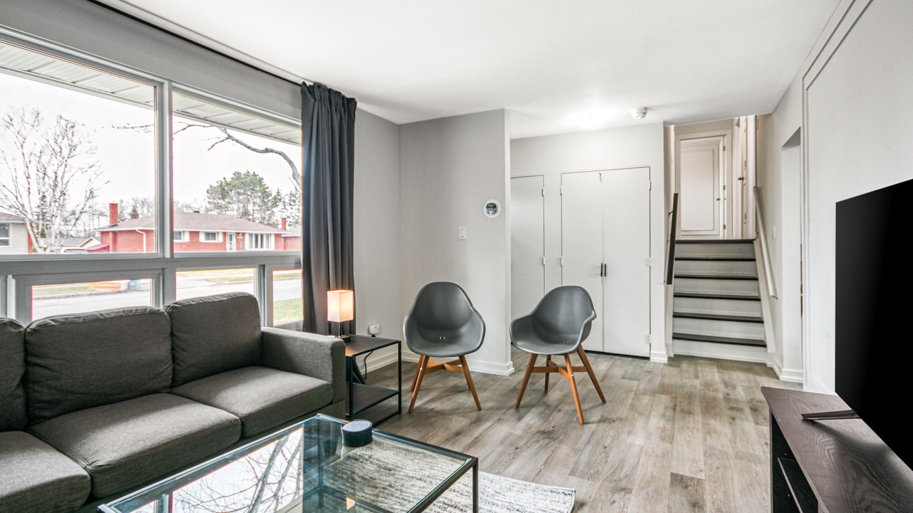 Photo of Livingroom in Sudbury