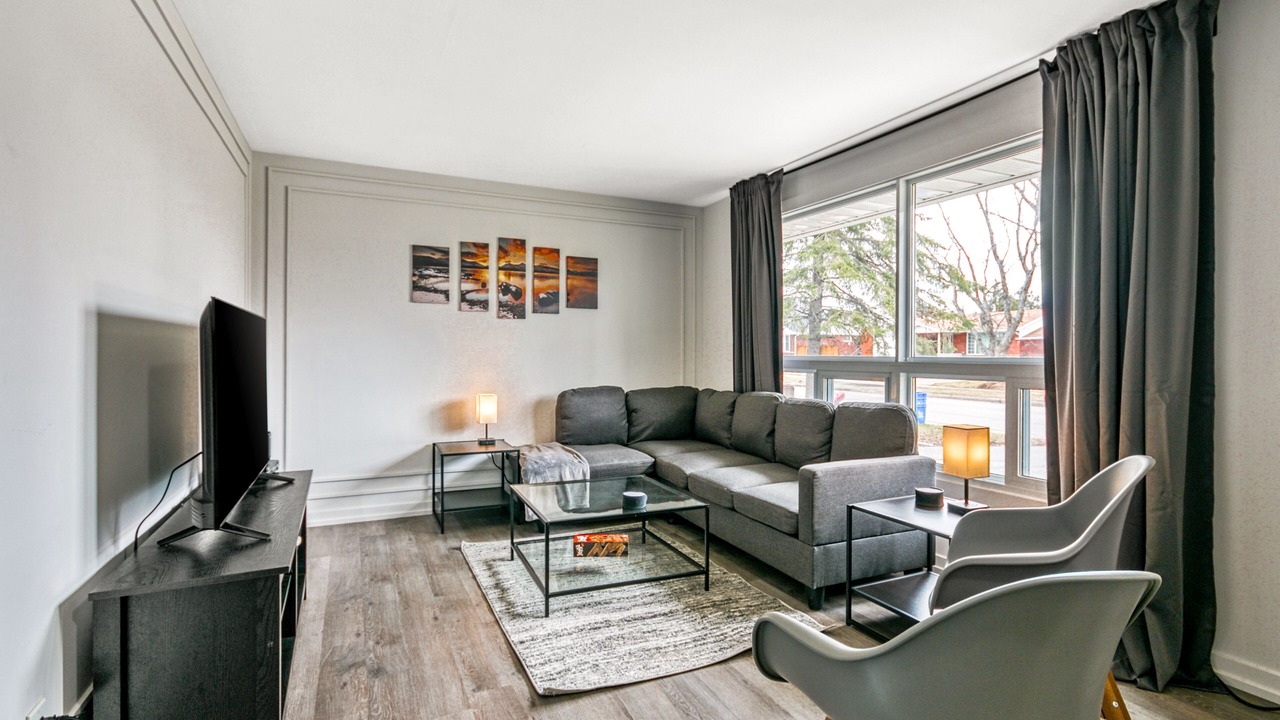 Photo of Livingroom in Sudbury