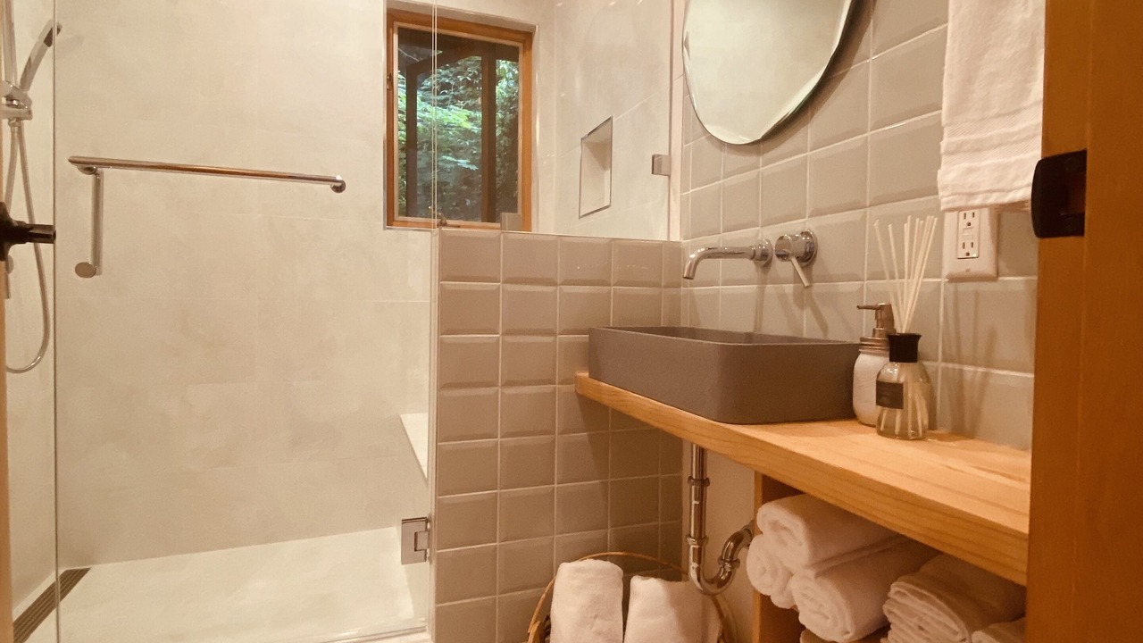 Photo of Bathroom in Halfmoon Bay
