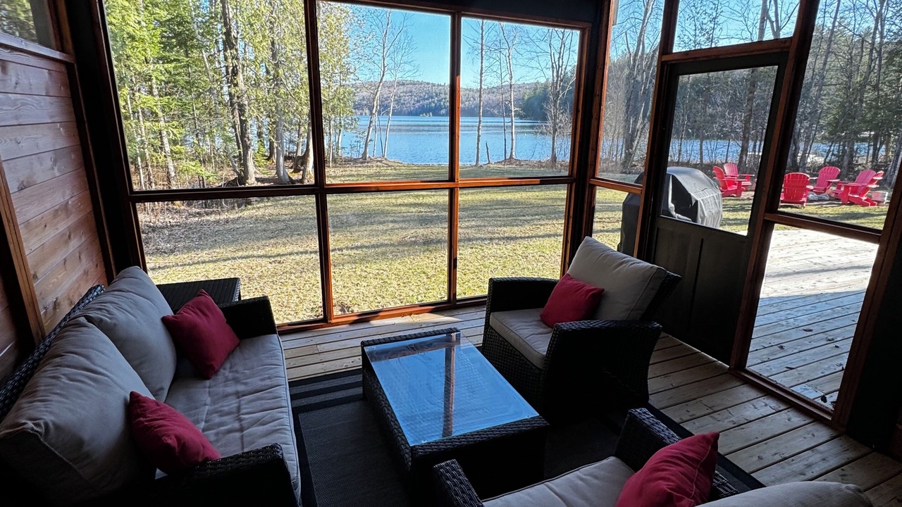 Photo of Livingroom in Les Collines-de-l'Outaouais Regional County Municipality