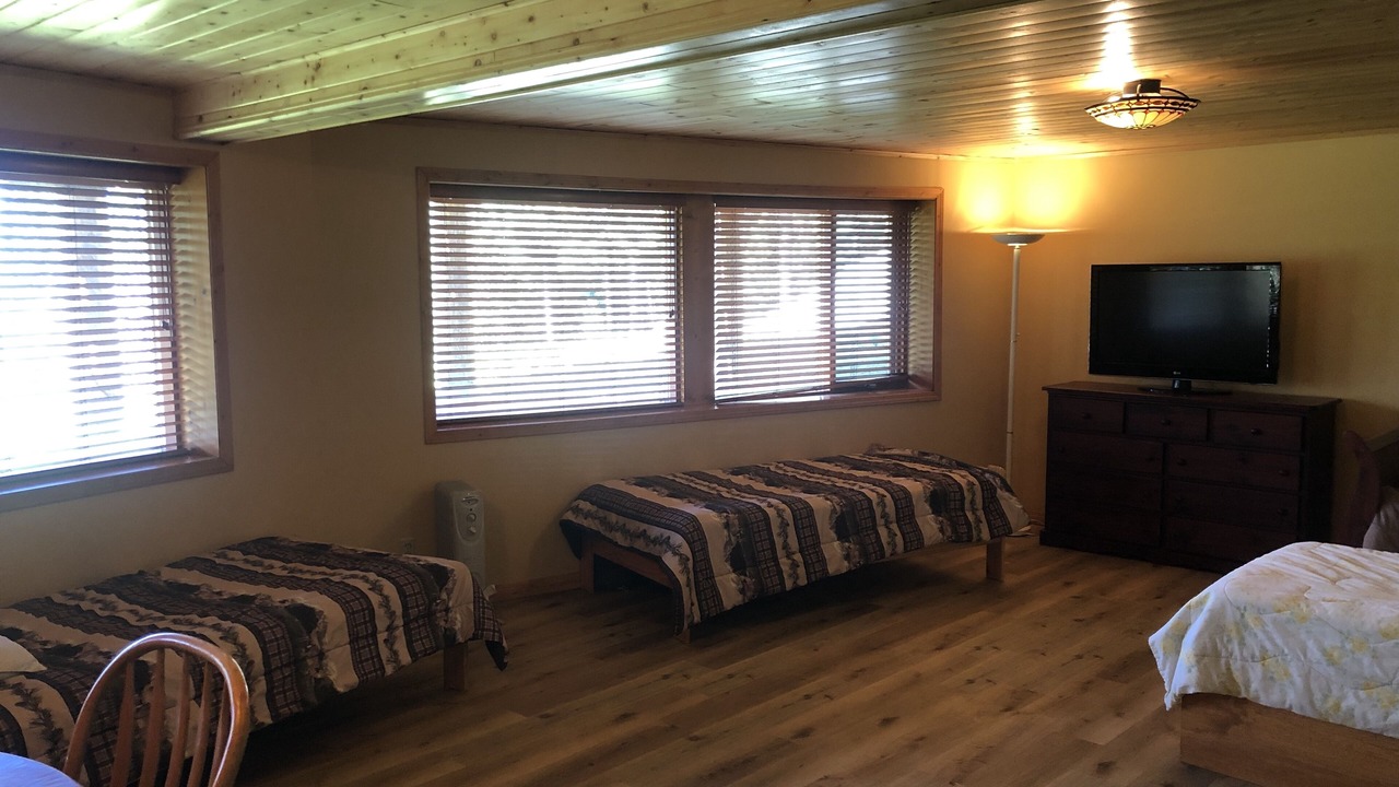 Photo of Bedroom in Logan Lake