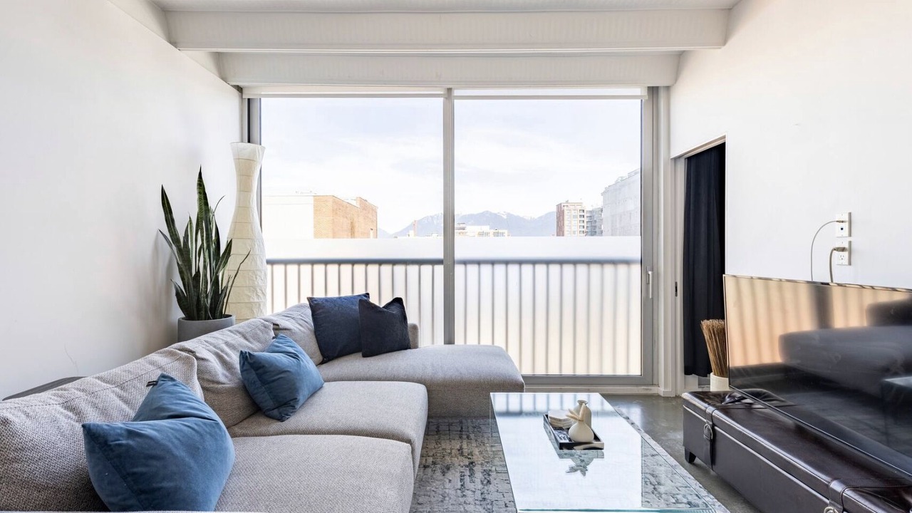 Photo of Livingroom in Chinatown
