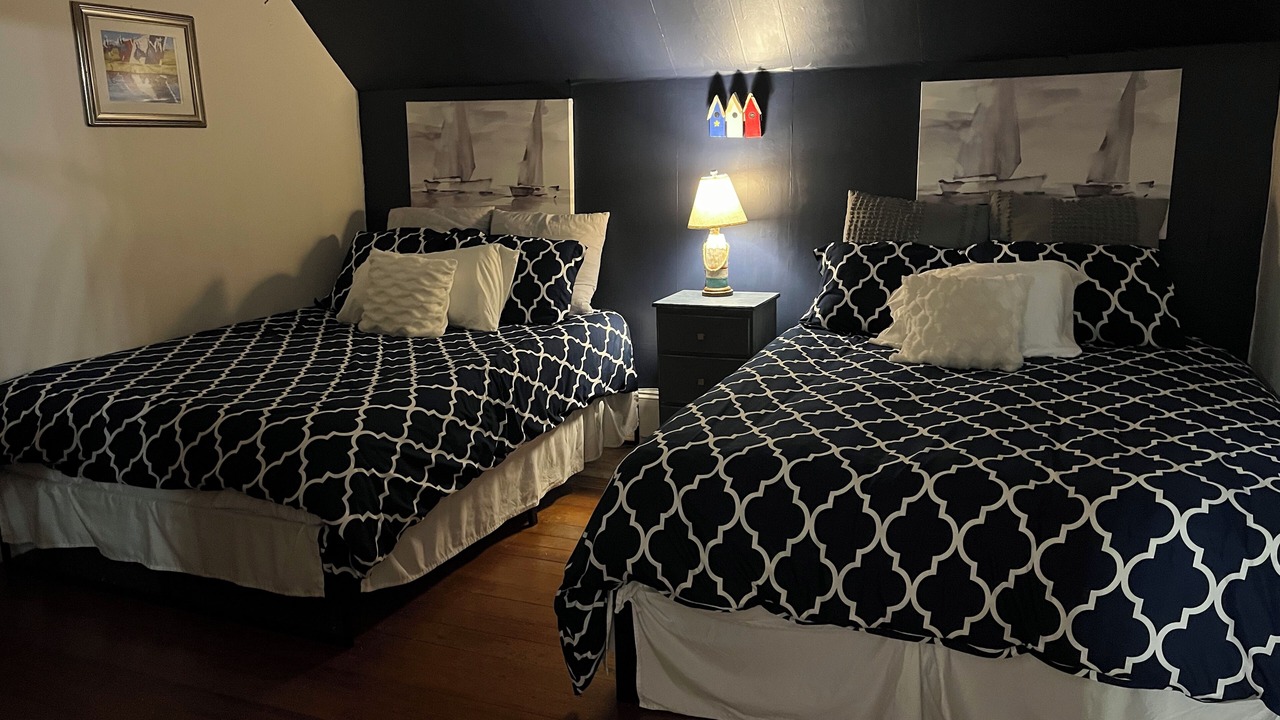 Photo of Bedroom in Belliveaus Cove