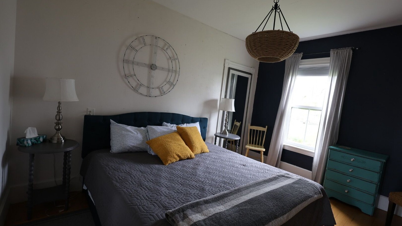 Photo of Bedroom in Belliveaus Cove