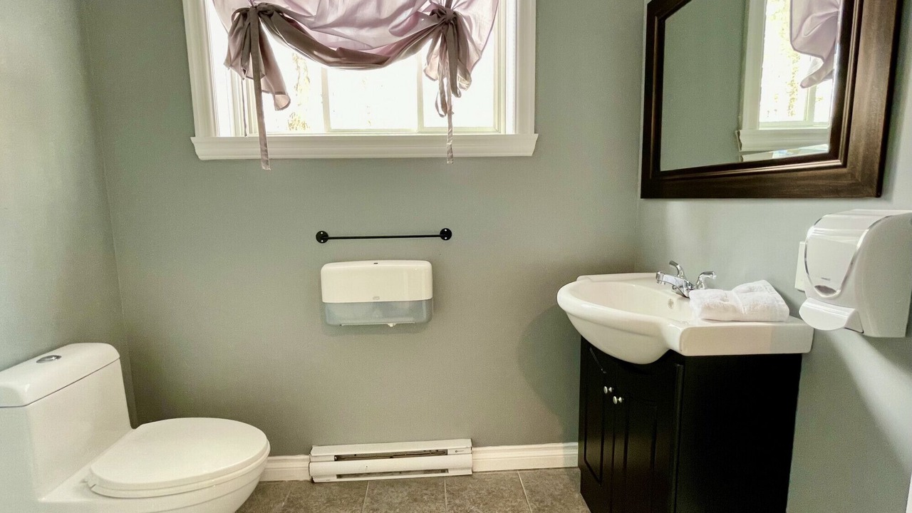 Photo of Bathroom in Saint-Gabriel-de-Valcartier