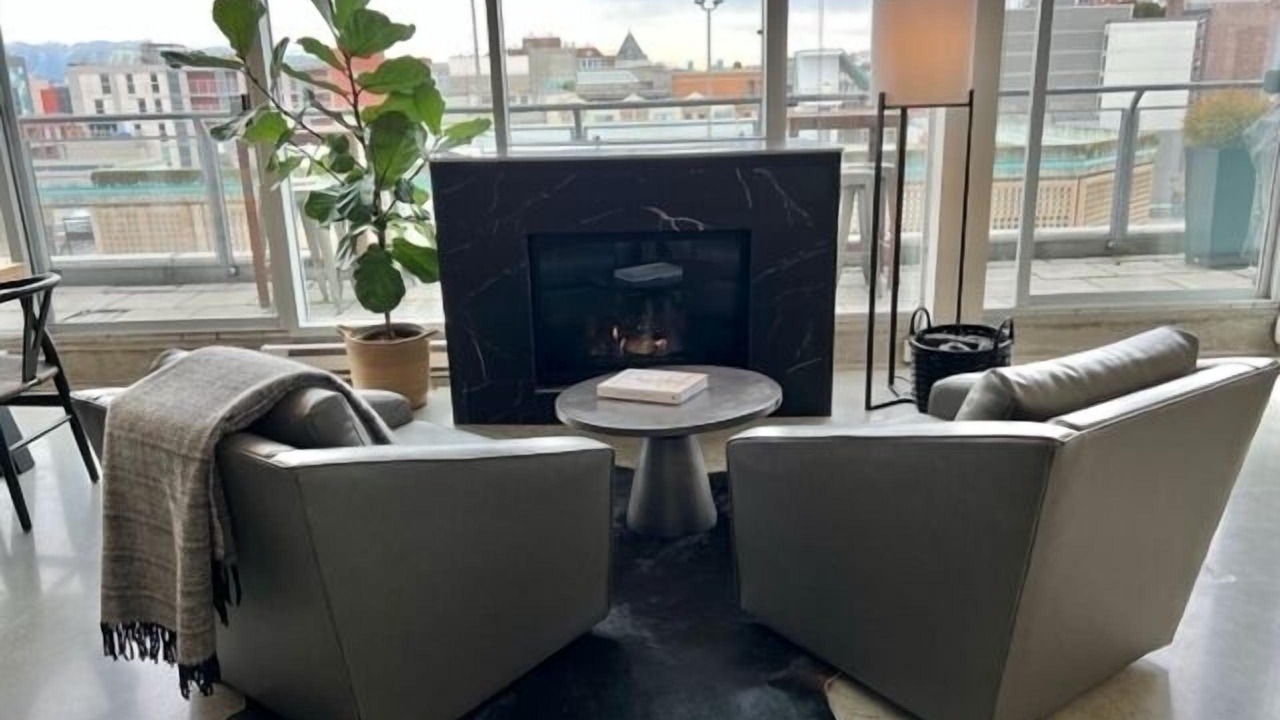 Photo of Livingroom in Gastown