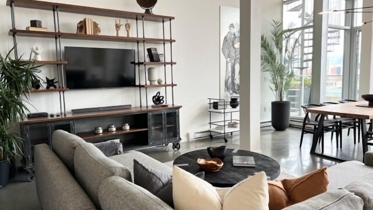 Photo of Livingroom in Gastown
