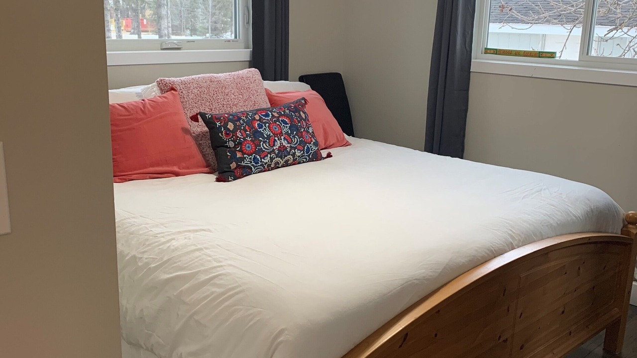Photo of Bedroom in Gimli