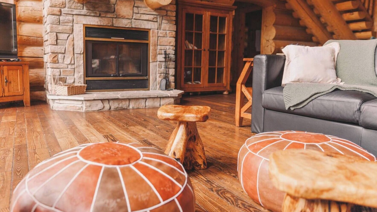 Photo of Livingroom in Fiddler Lake Resort