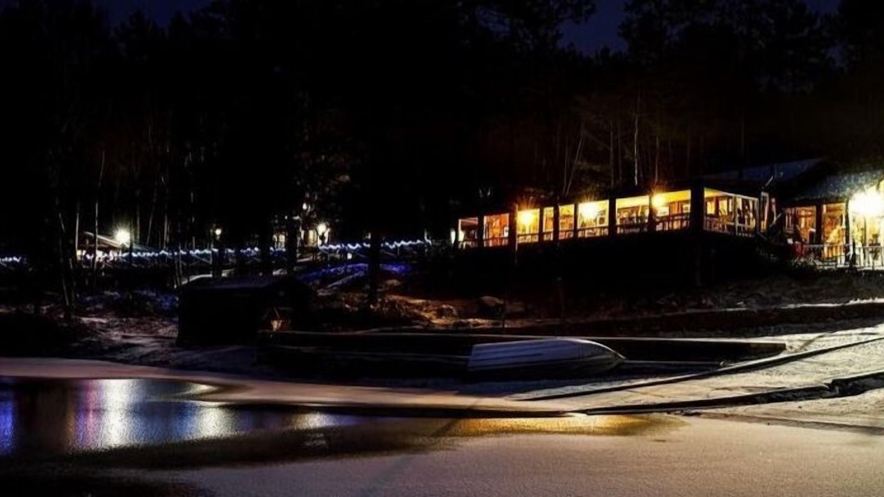 Photo of Outdoor in Papineau-Cameron