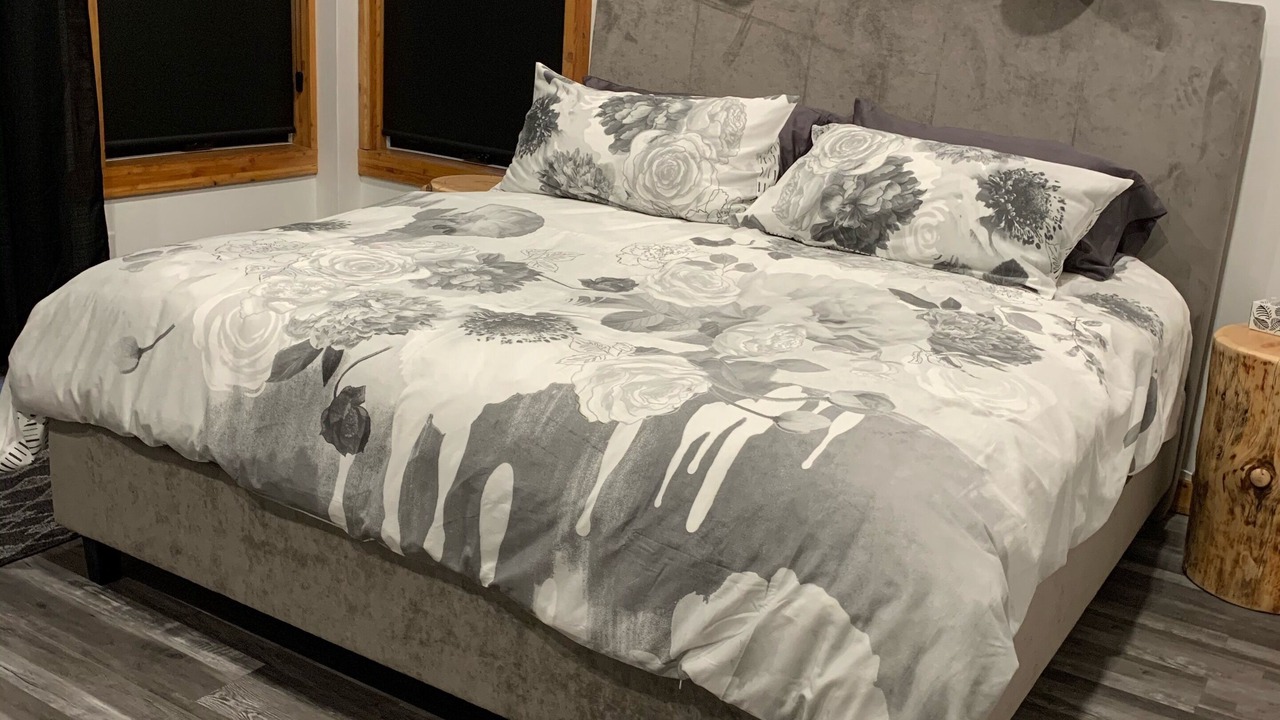 Photo of Bedroom in Okanagan-Similkameen