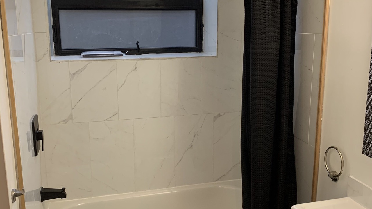 Photo of Bathroom in Okanagan-Similkameen