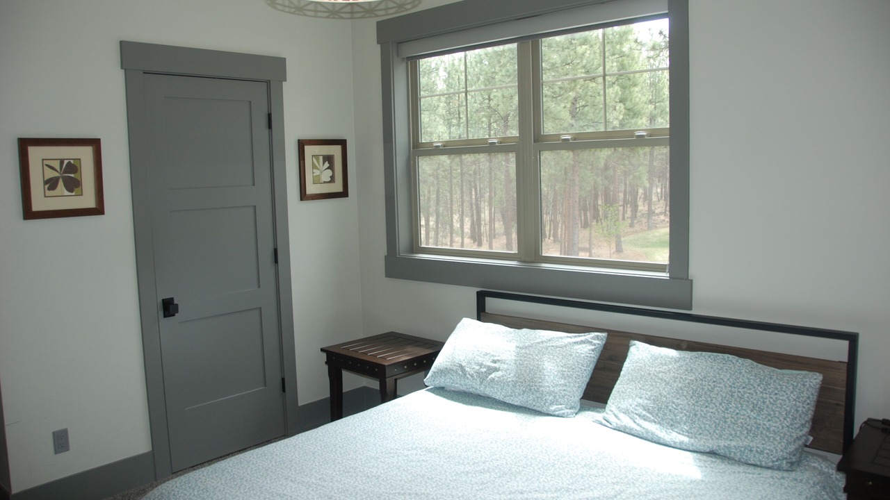Photo of Bedroom in Deschutes River Woods