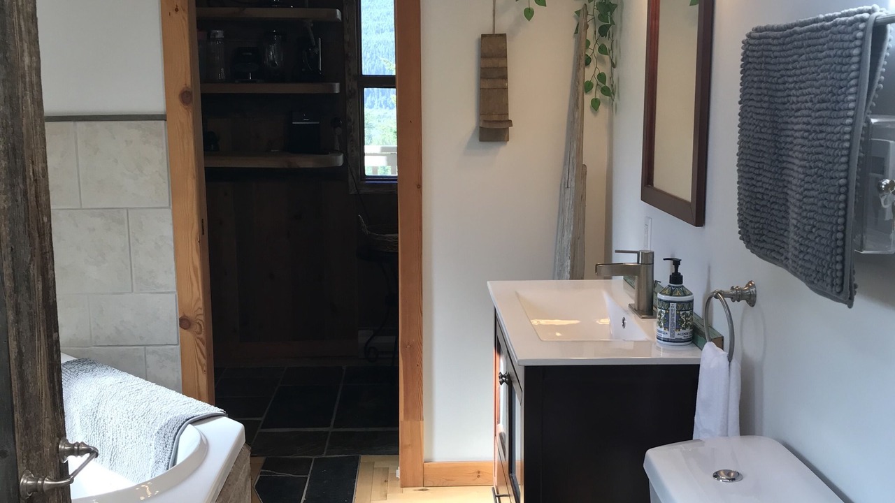 Photo of Bathroom in Parson