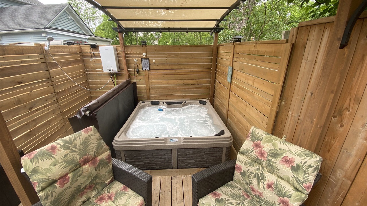 Photo of Outdoor in Niagara Falls