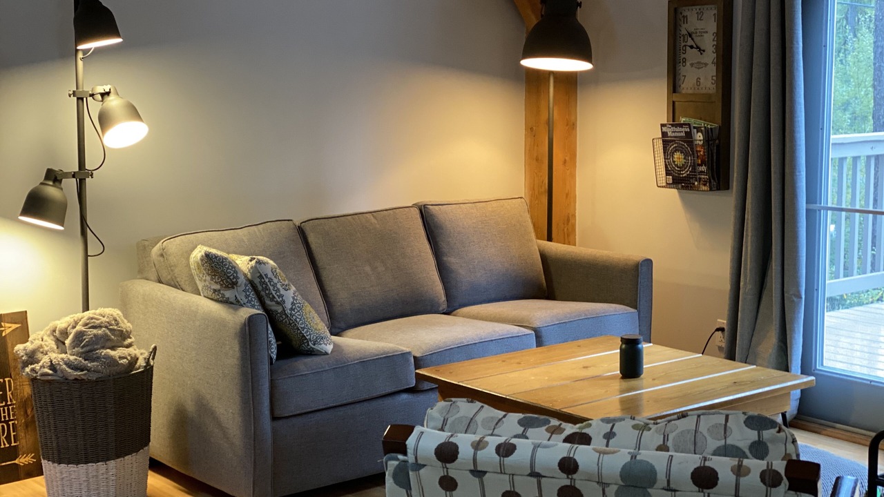 Photo of Livingroom in East Kootenay