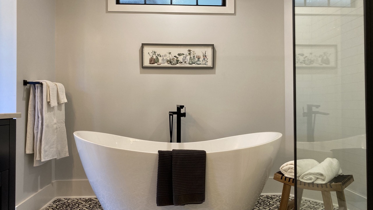 Photo of Bathroom in Charlotte's Shore