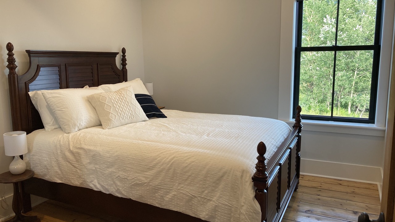 Photo of Bedroom in Charlotte's Shore