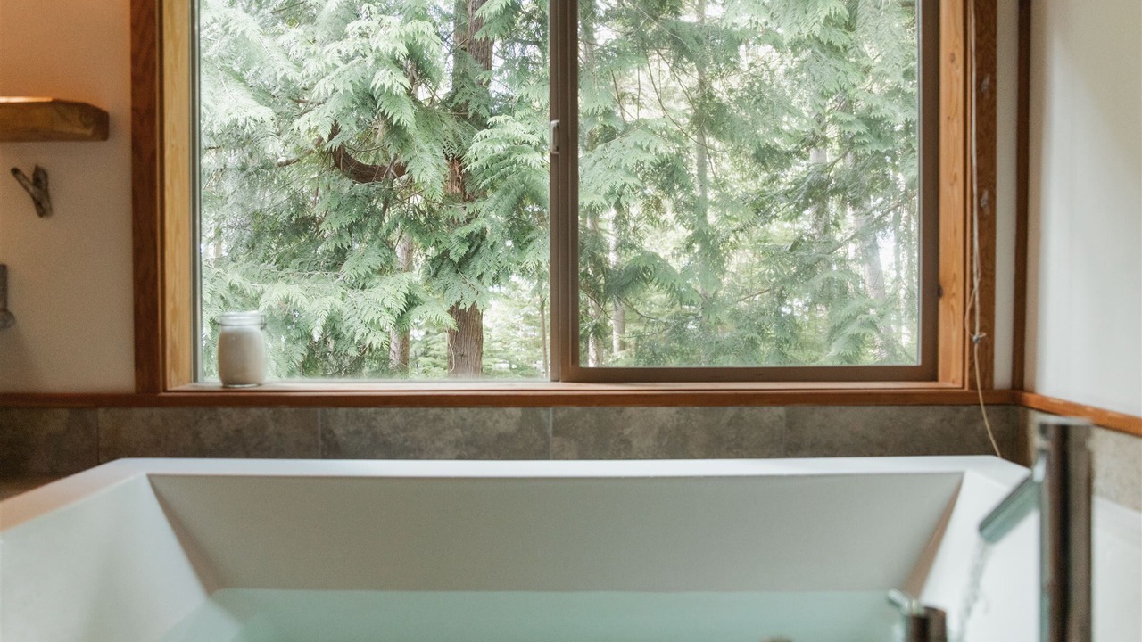 Photo of Bathroom in Savary Island