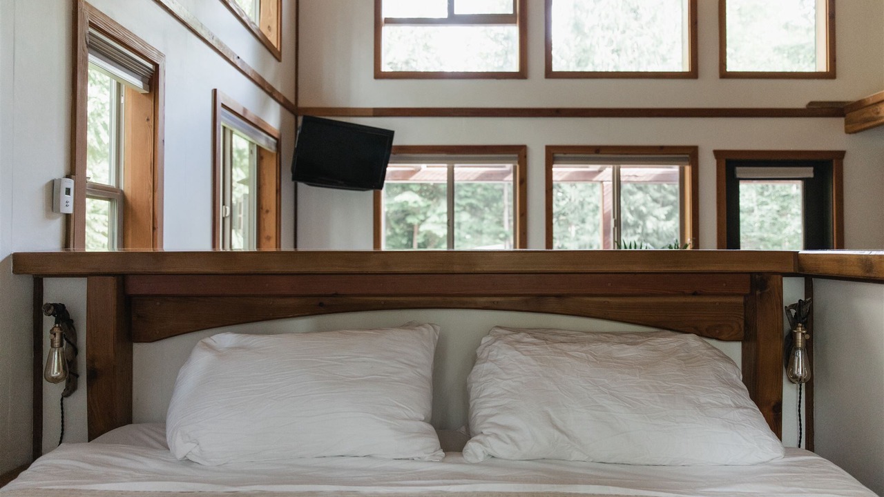 Photo of Bedroom in Savary Island
