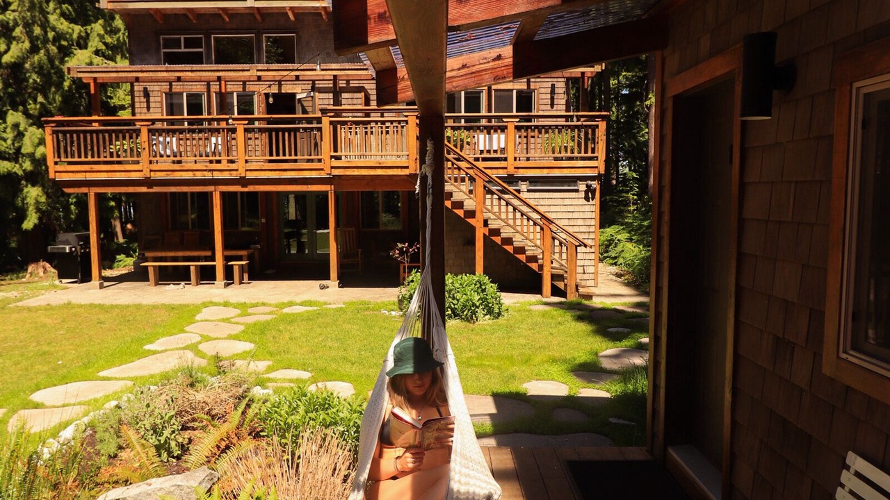 Photo of Patio Balcony in Savary Island