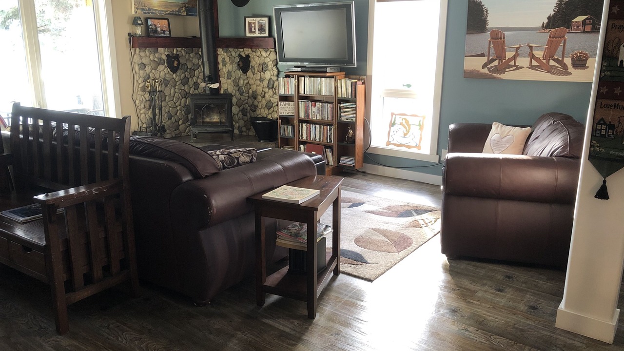 Photo of Livingroom in Buck Lake