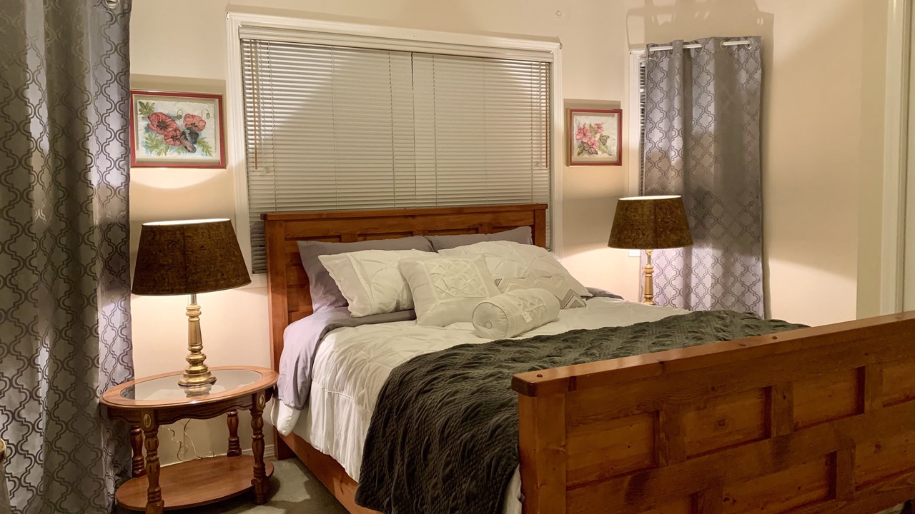 Photo of Bedroom in South Central