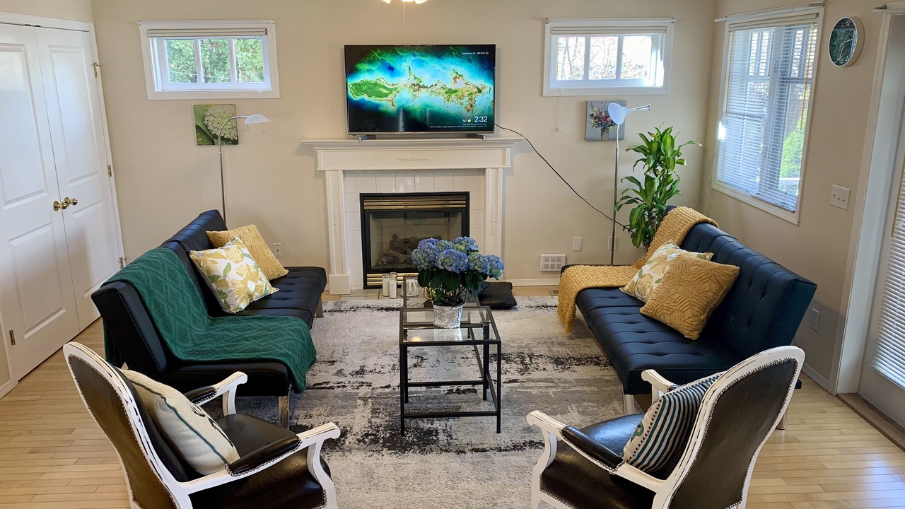 Photo of Livingroom in South Central