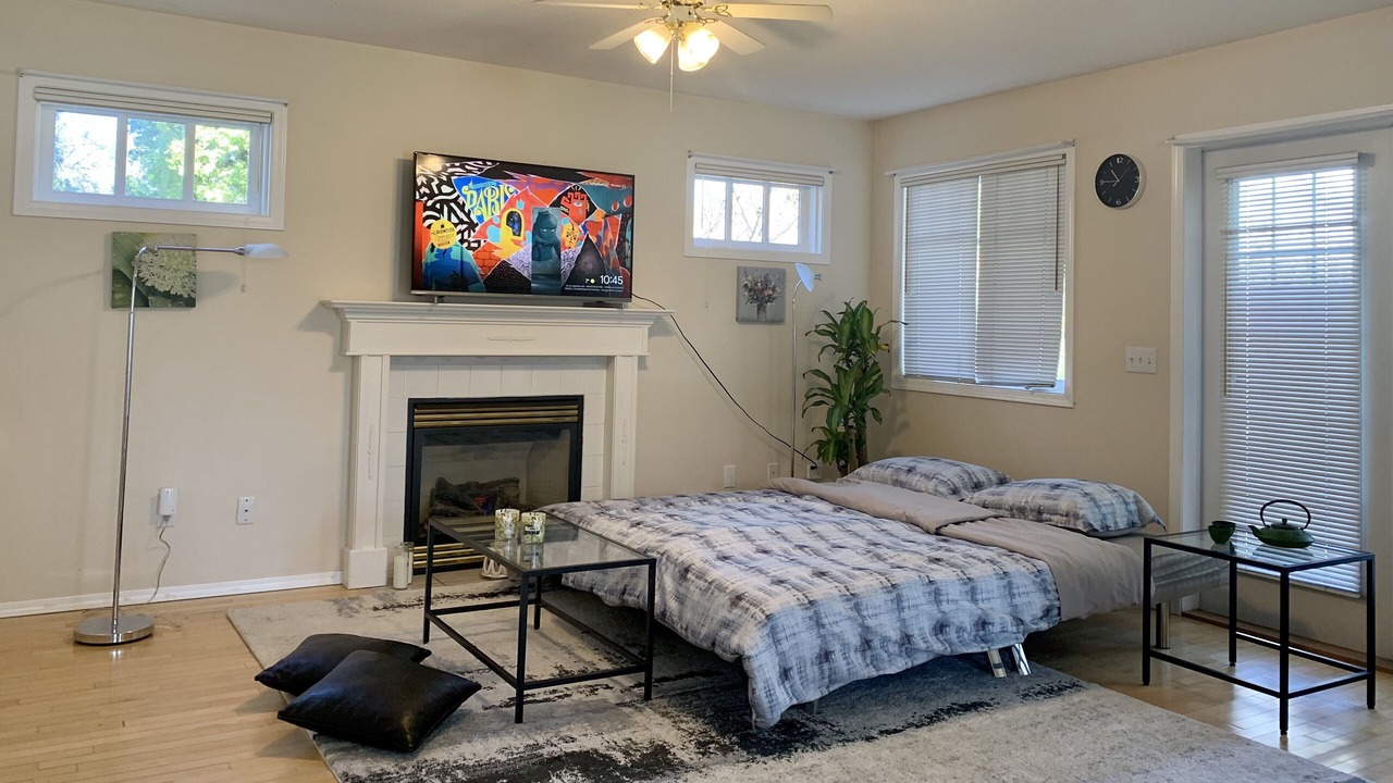 Photo of Bedroom in South Central
