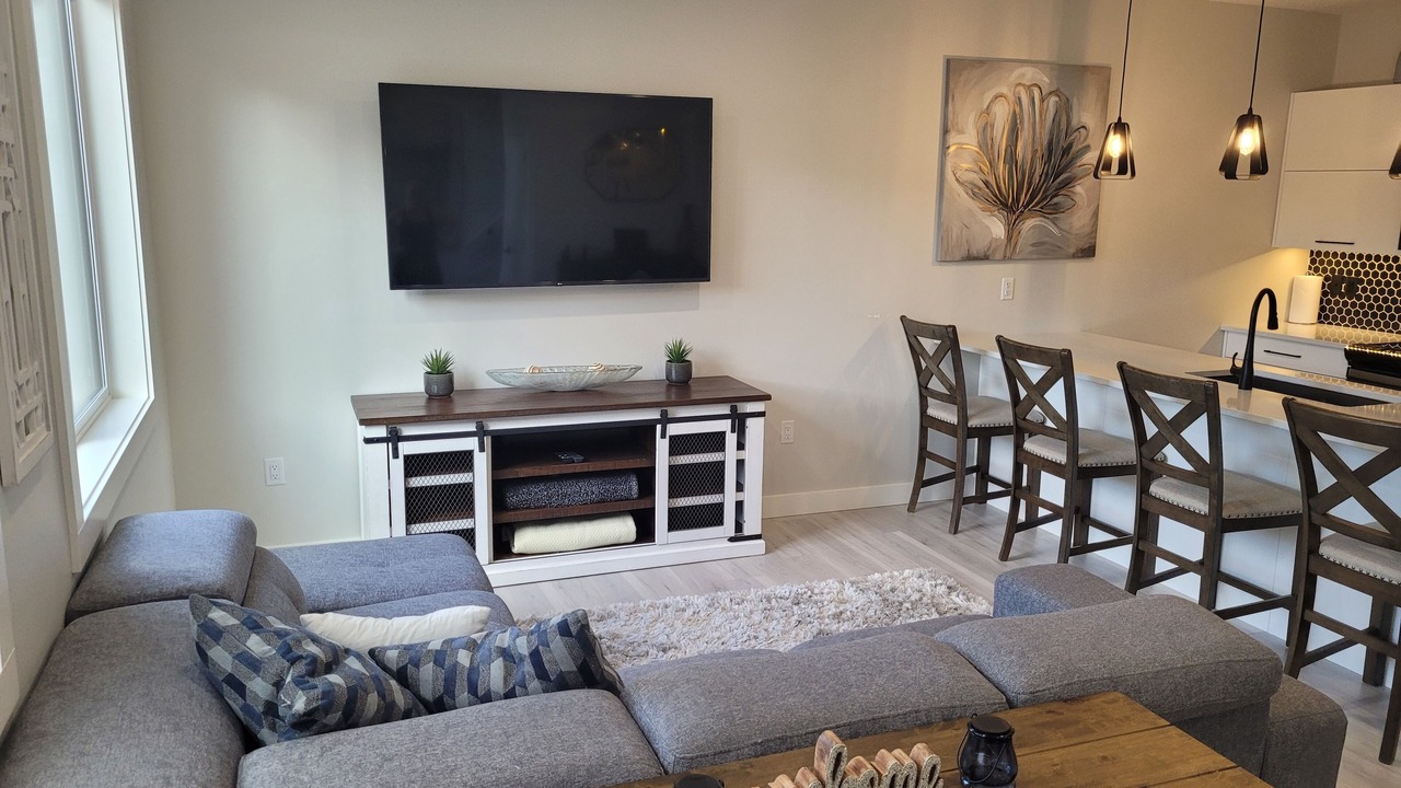 Photo of Livingroom in Okanagan-Similkameen
