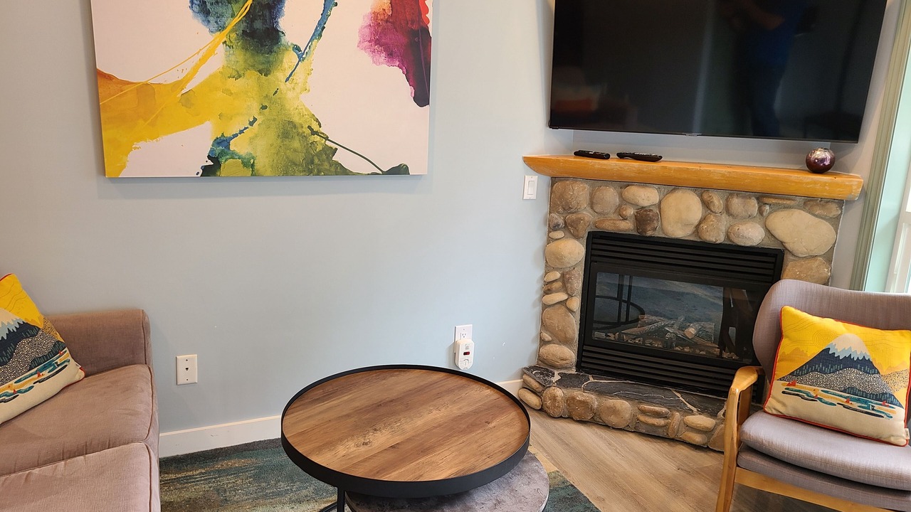 Photo of Livingroom in Harvie Heights