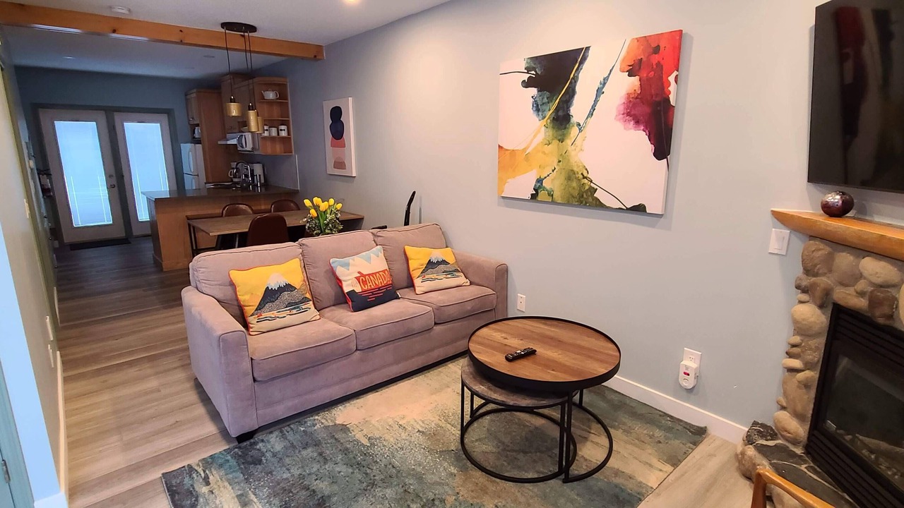 Photo of Livingroom in Harvie Heights