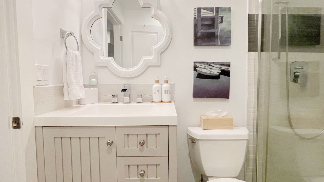 Photo of Bathroom in Douglas