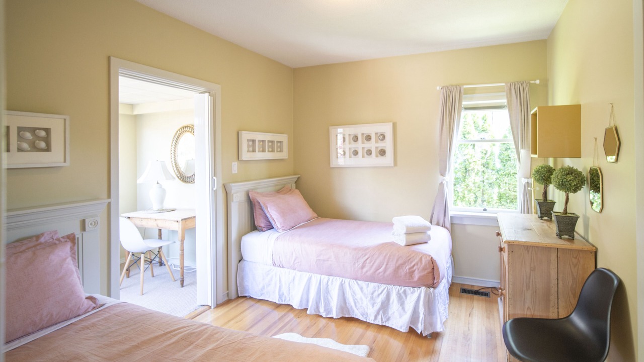 Photo of Bedroom in West Vancouver