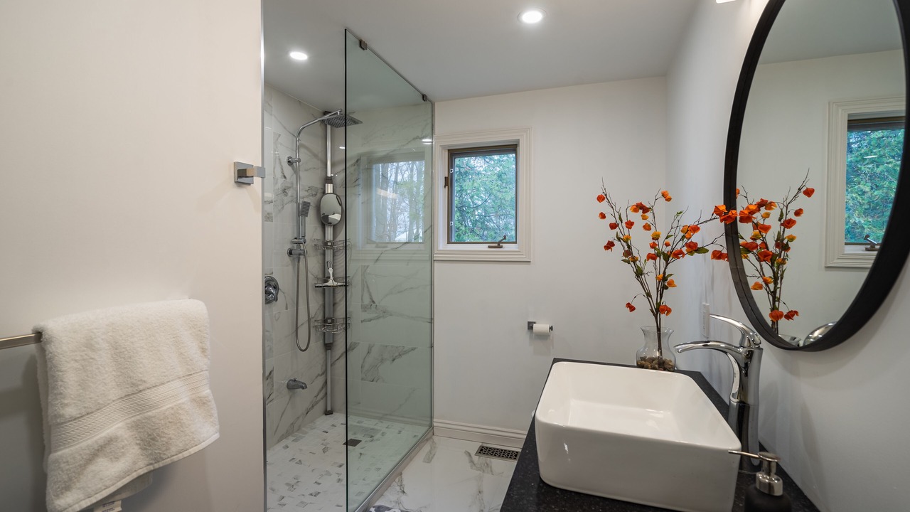 Photo of Bathroom in Georgian Bluffs
