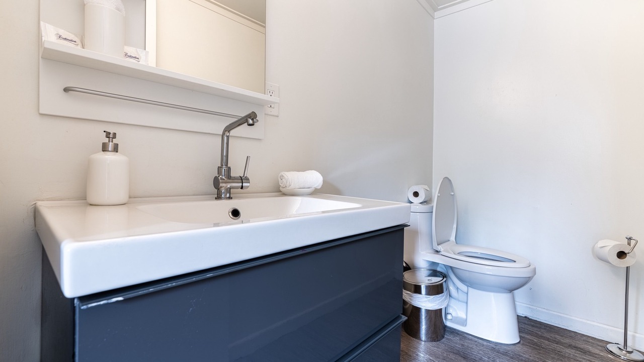 Photo of Bathroom in Wainfleet